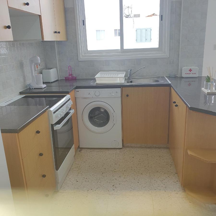 לאצ'י G&E Harbour Apartments מראה חיצוני תמונה