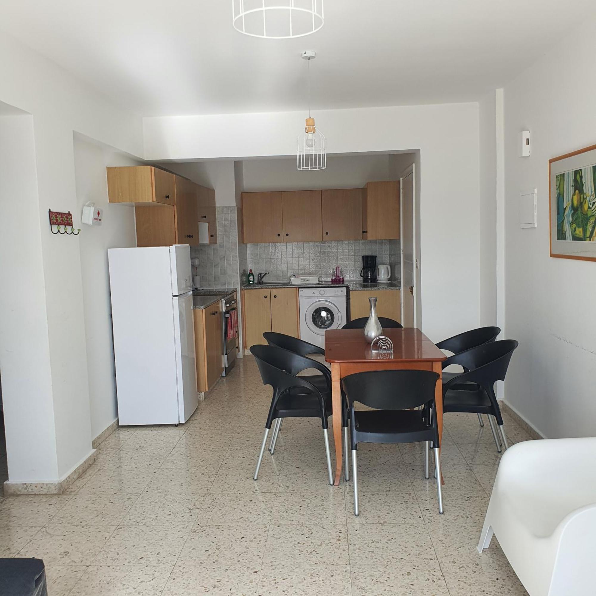 לאצ'י G&E Harbour Apartments מראה חיצוני תמונה