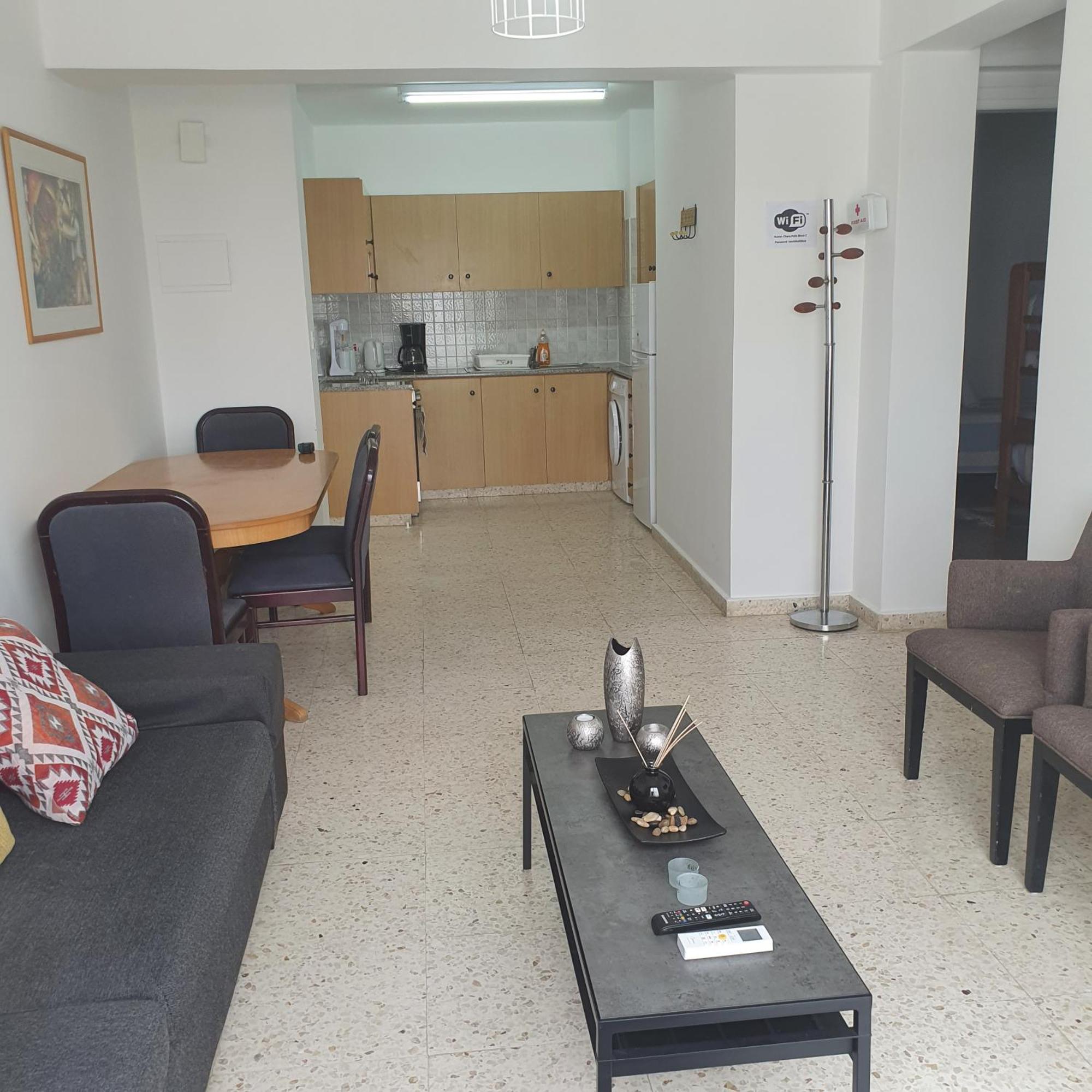 לאצ'י G&E Harbour Apartments מראה חיצוני תמונה