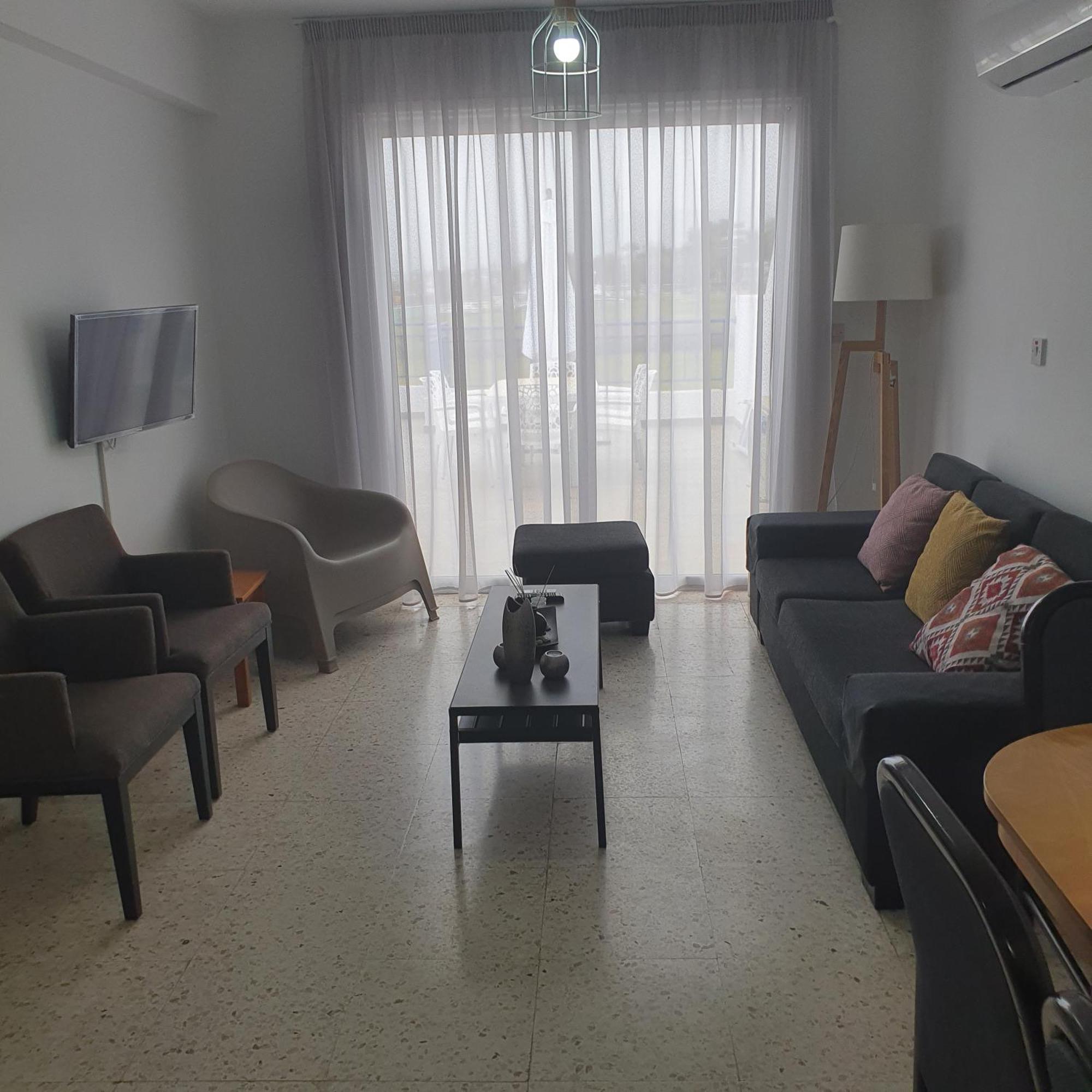 לאצ'י G&E Harbour Apartments מראה חיצוני תמונה