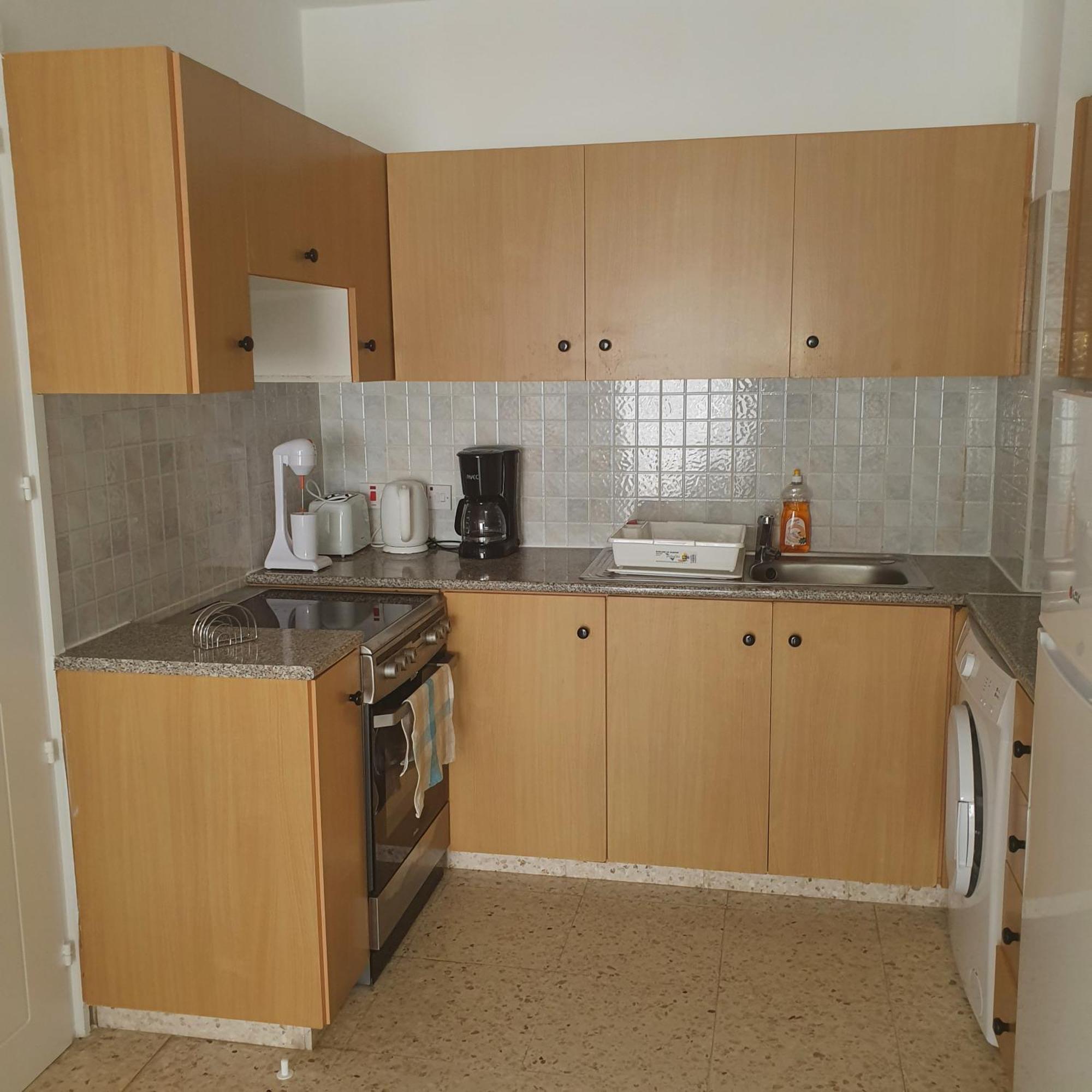 לאצ'י G&E Harbour Apartments מראה חיצוני תמונה