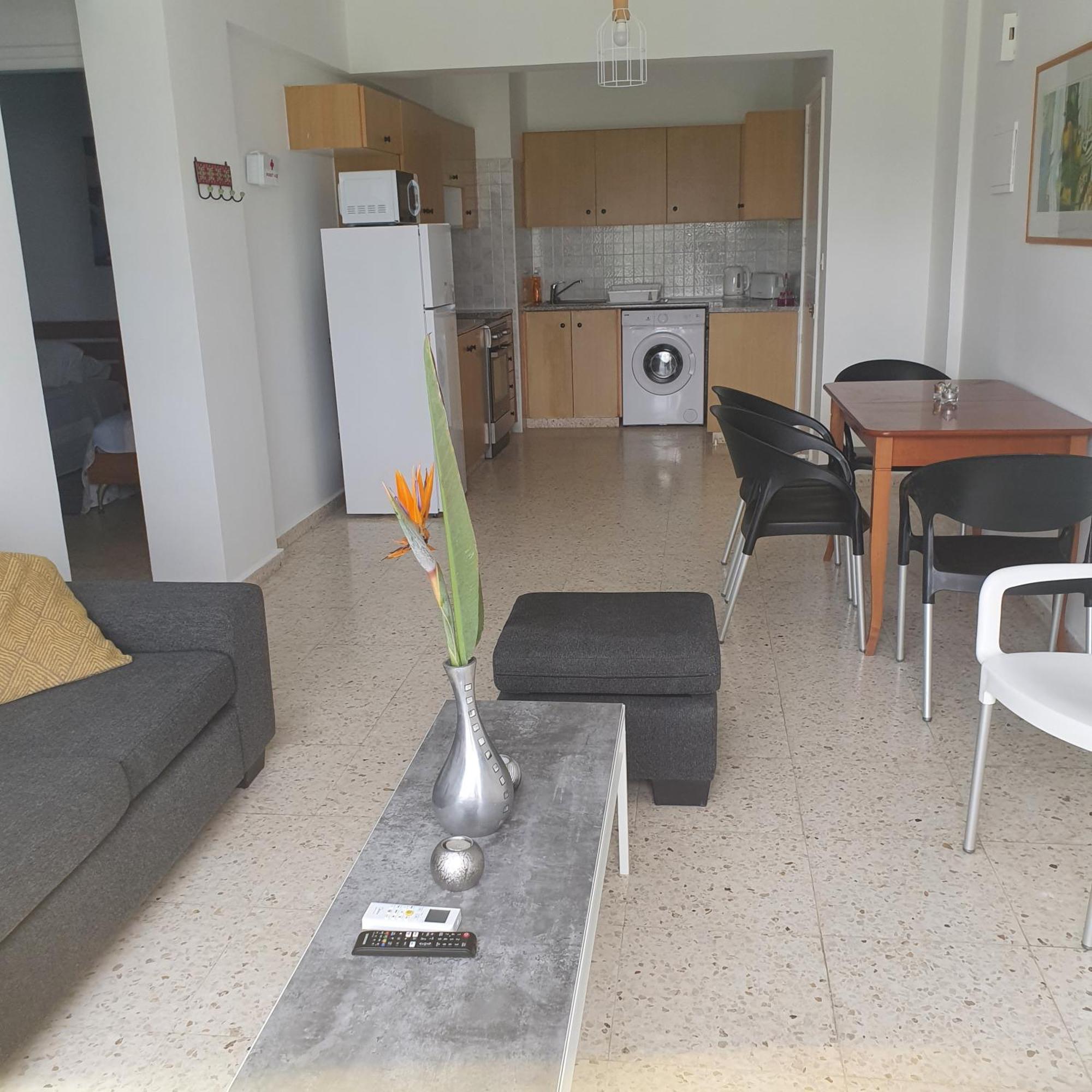 לאצ'י G&E Harbour Apartments מראה חיצוני תמונה