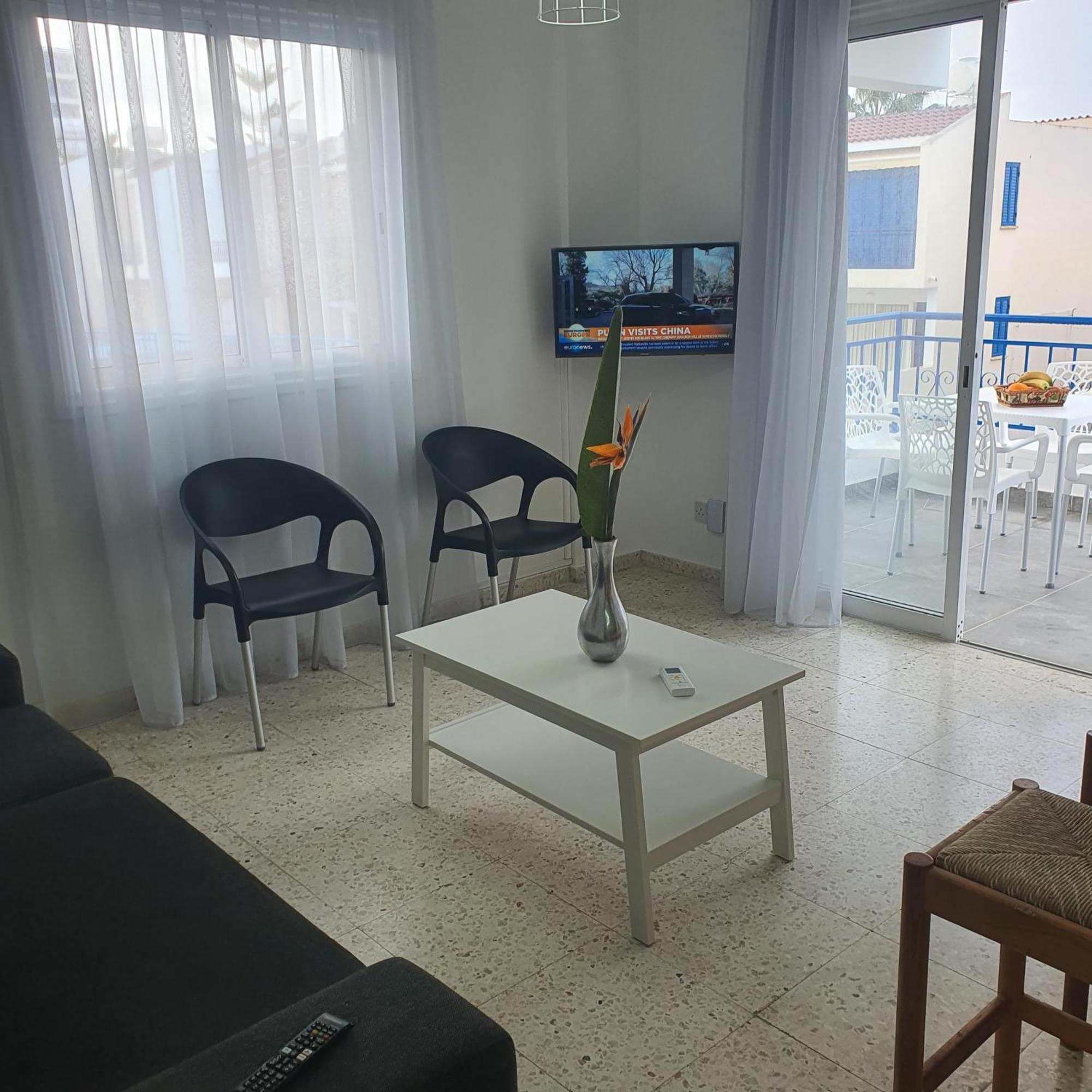לאצ'י G&E Harbour Apartments מראה חיצוני תמונה