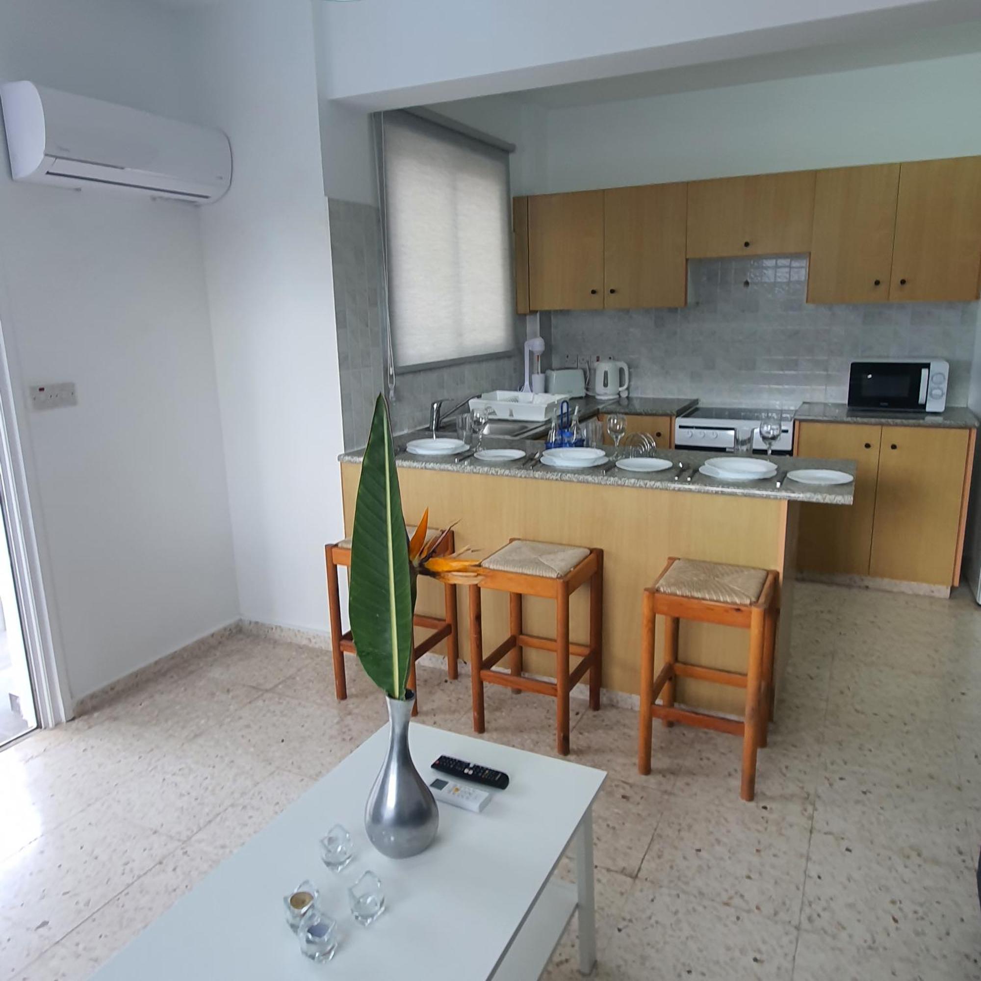 לאצ'י G&E Harbour Apartments מראה חיצוני תמונה